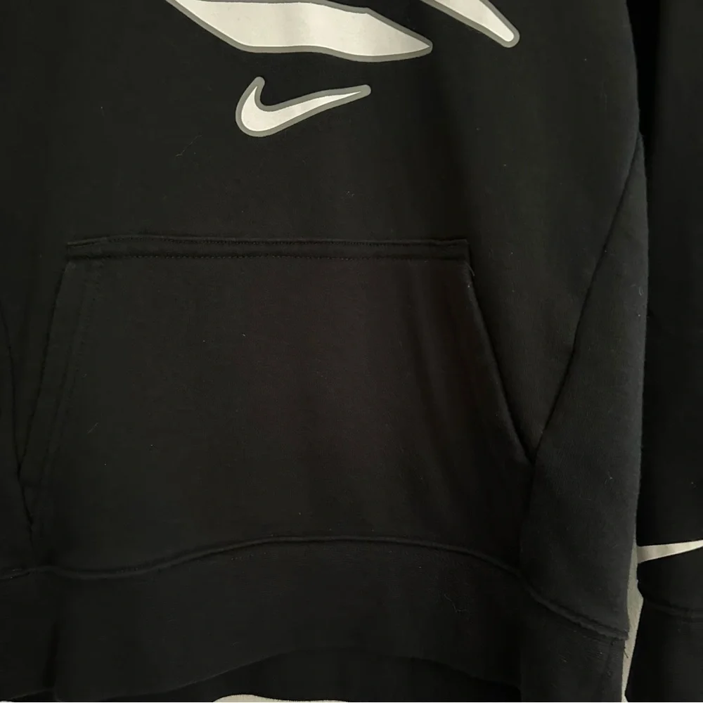Nike Boys hoodie - Picture 7 of 7